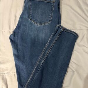 Old Navy Women's Mid-Rise Skinny Jeans in Blue 16 Long